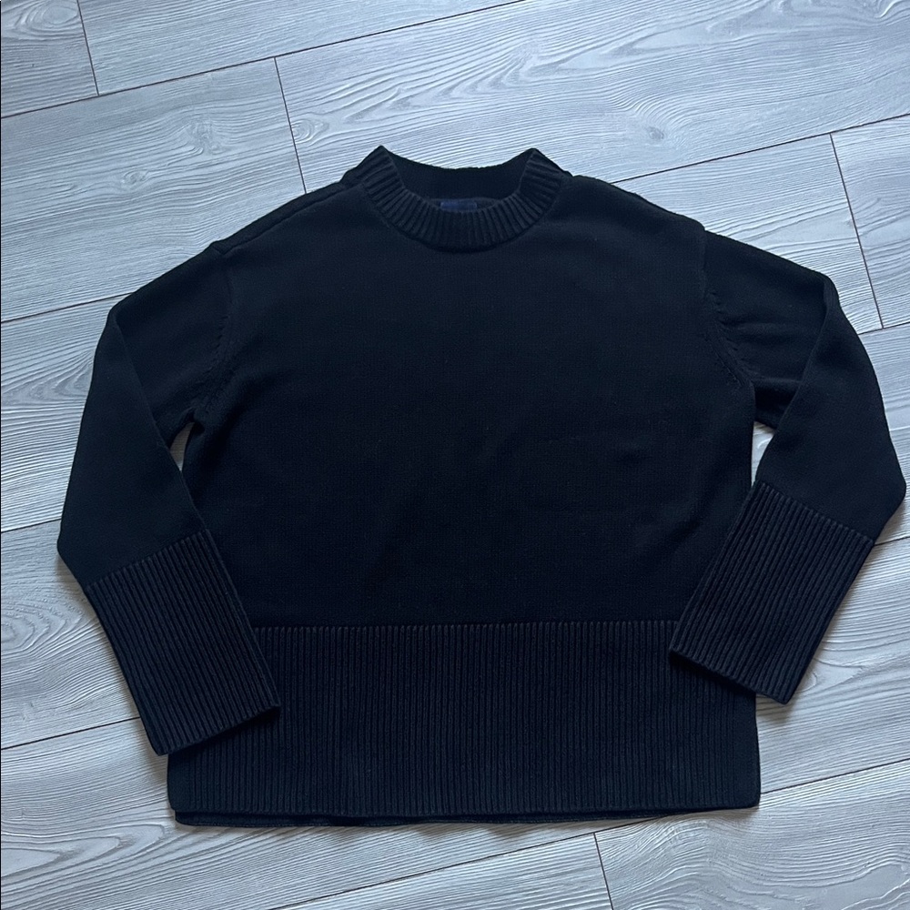 GAP Womens Crewneck Sweater - Deep Black